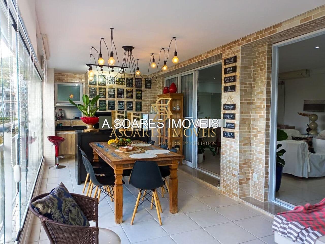 Apartamento para Venda em Guarujá / SP no bairro Parque Enseada